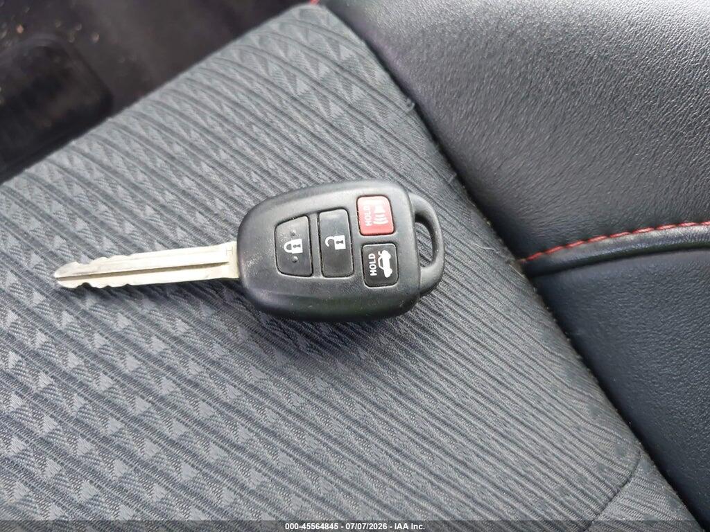 4T1BF1FK7FU892542 2015 TOYOTA CAMRY photo no. 11