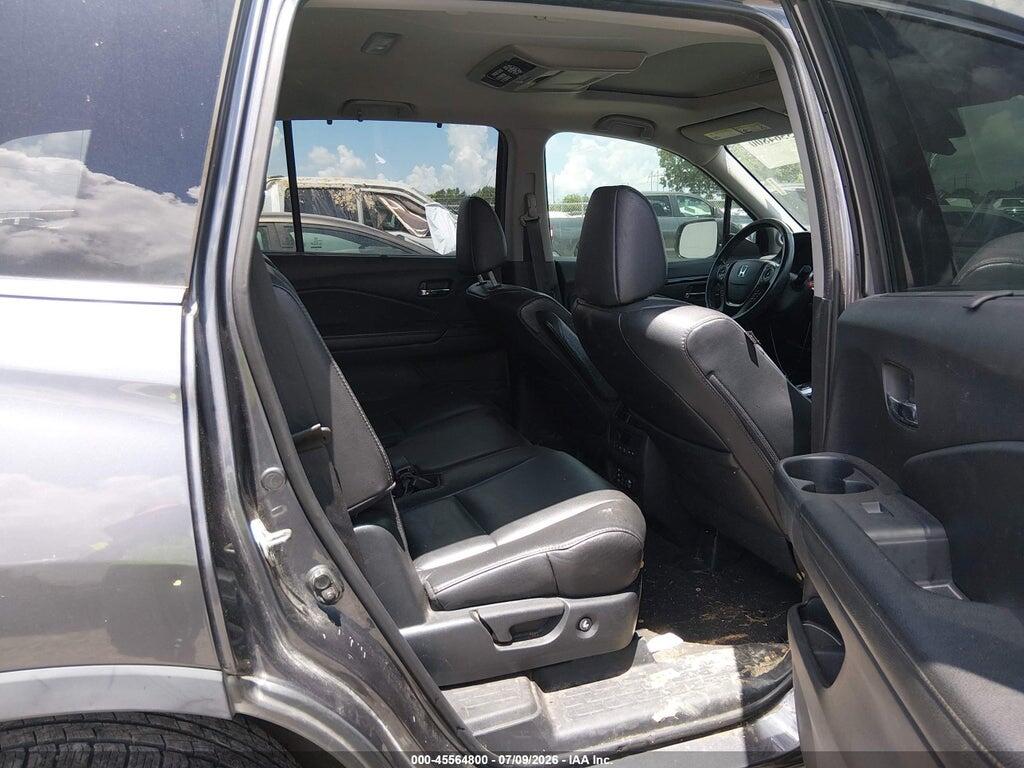 5FNYF5H99HB003901 2017 HONDA PILOT photo no. 8