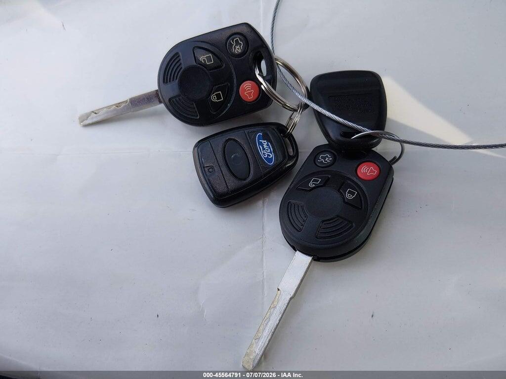 1FADP3K21GL256904 2016 FORD FOCUS photo no. 11