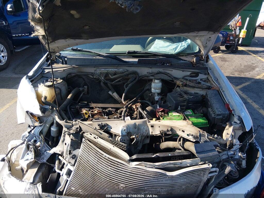 1FMCU0C77AKD21769 2010 FORD ESCAPE photo no. 10