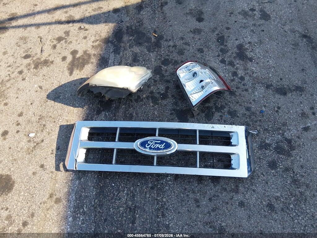 1FMCU0C77AKD21769 2010 FORD ESCAPE photo no. 12