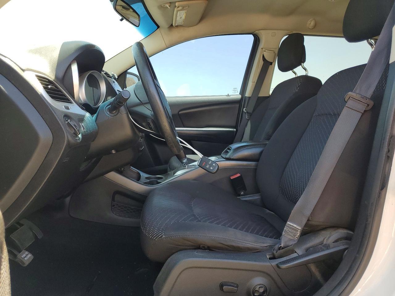 2015 DODGE JOURNEY SXT — Фото 7 из 13