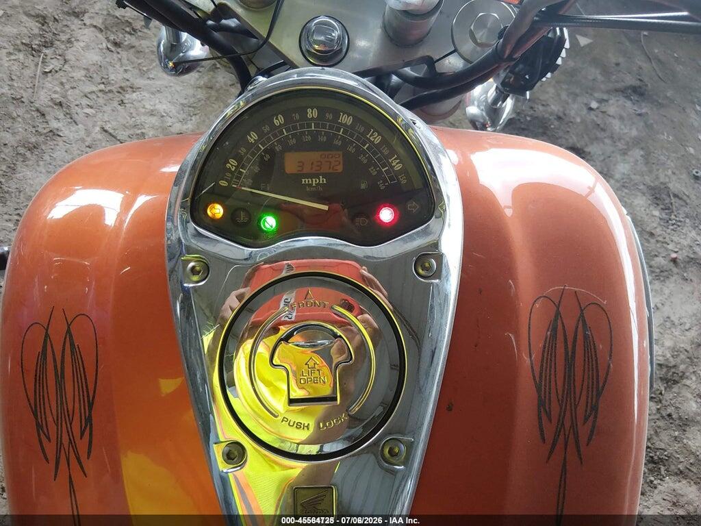 1HFSC49082A004858 2002 HONDA VTX1800 photo no. 7