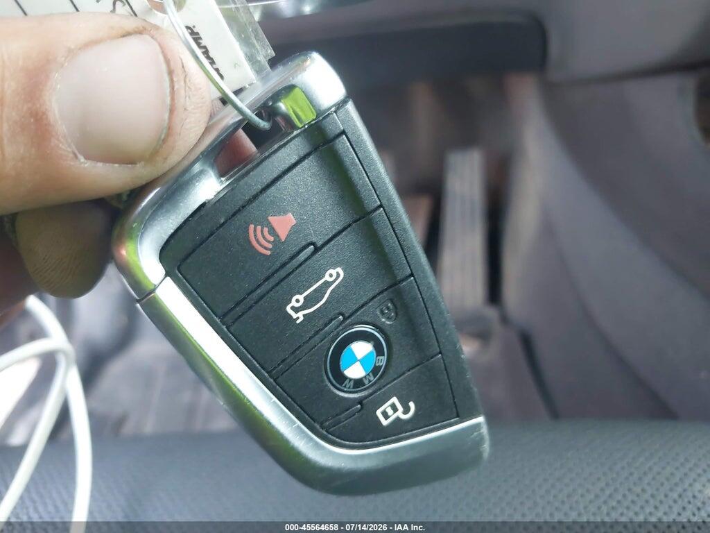 5UXKR0C3XH0X77123 2017 BMW X5 photo no. 11