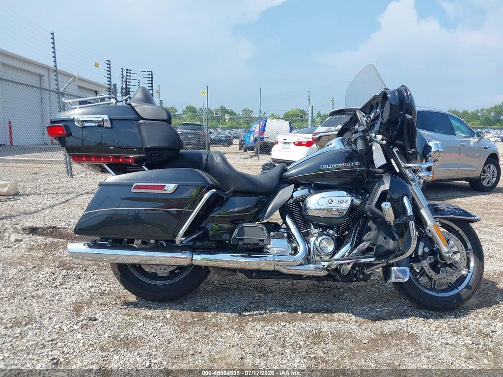 1HD1KED10HB623809 2017 HARLEY-DAVIDSON FLHTK photo no. 12