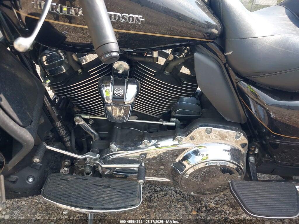 1HD1KED10HB623809 2017 HARLEY-DAVIDSON FLHTK photo no. 9