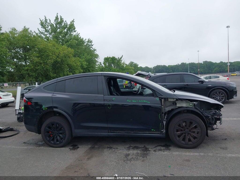 5YJXCBE2XGF016536 2016 TESLA MODEL X photo no. 11