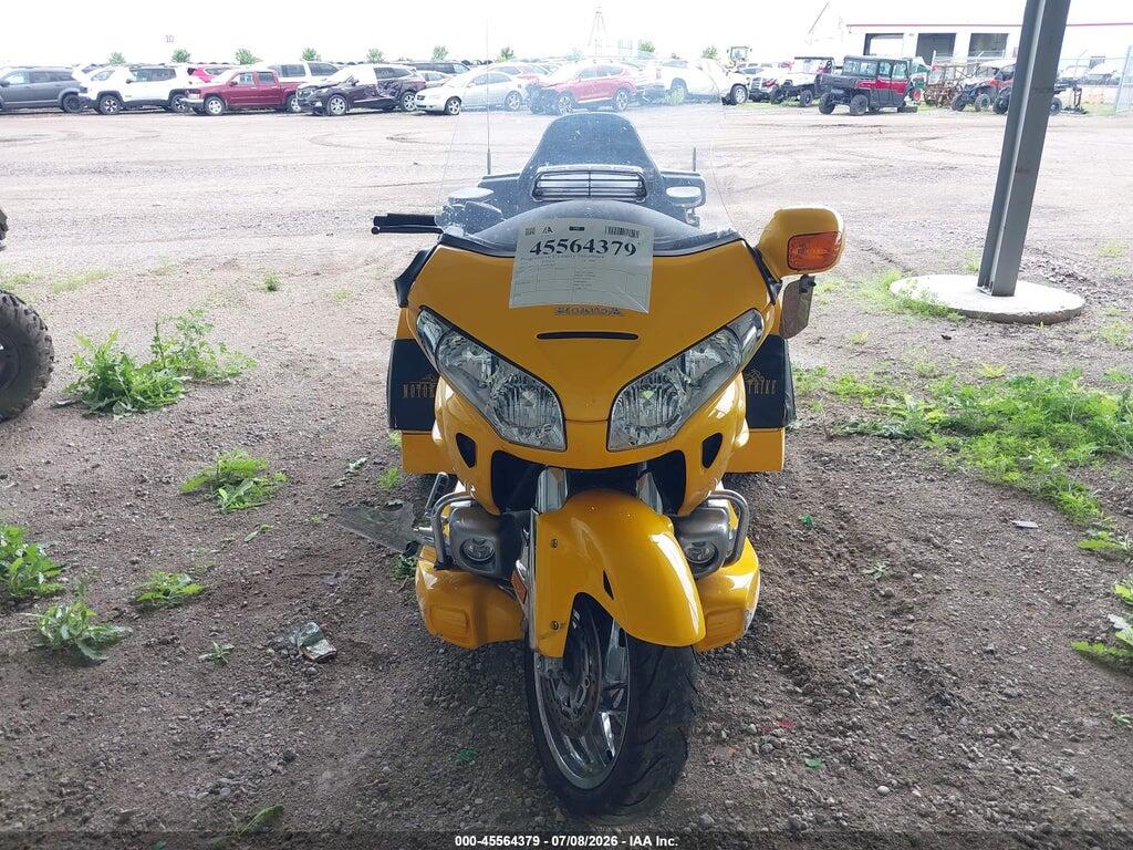 1HFSC47L7AA901875 2010 HONDA GL1800 photo no. 5