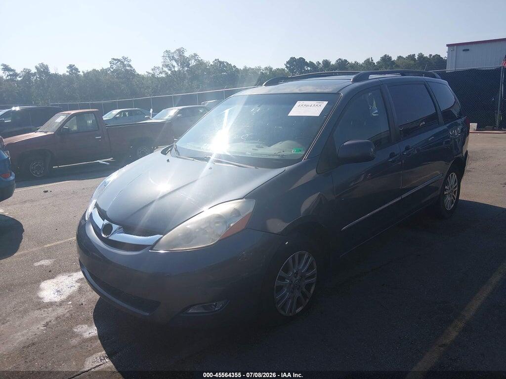 5TDDK4CC4AS031520 2010 TOYOTA SIENNA photo no. 2