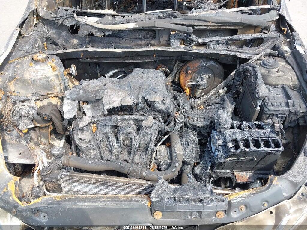 5NPEB4AC0BH174074 2011 HYUNDAI SONATA photo no. 10