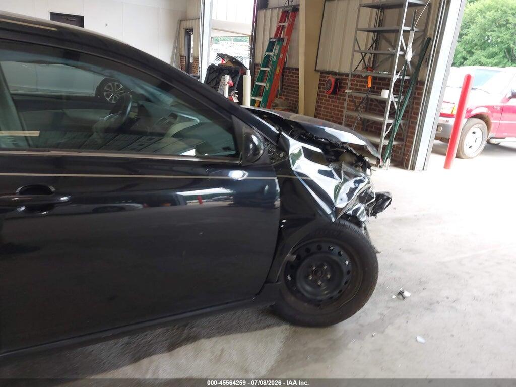 2T1BU4EE3DC081810 2013 TOYOTA COROLLA photo no. 6