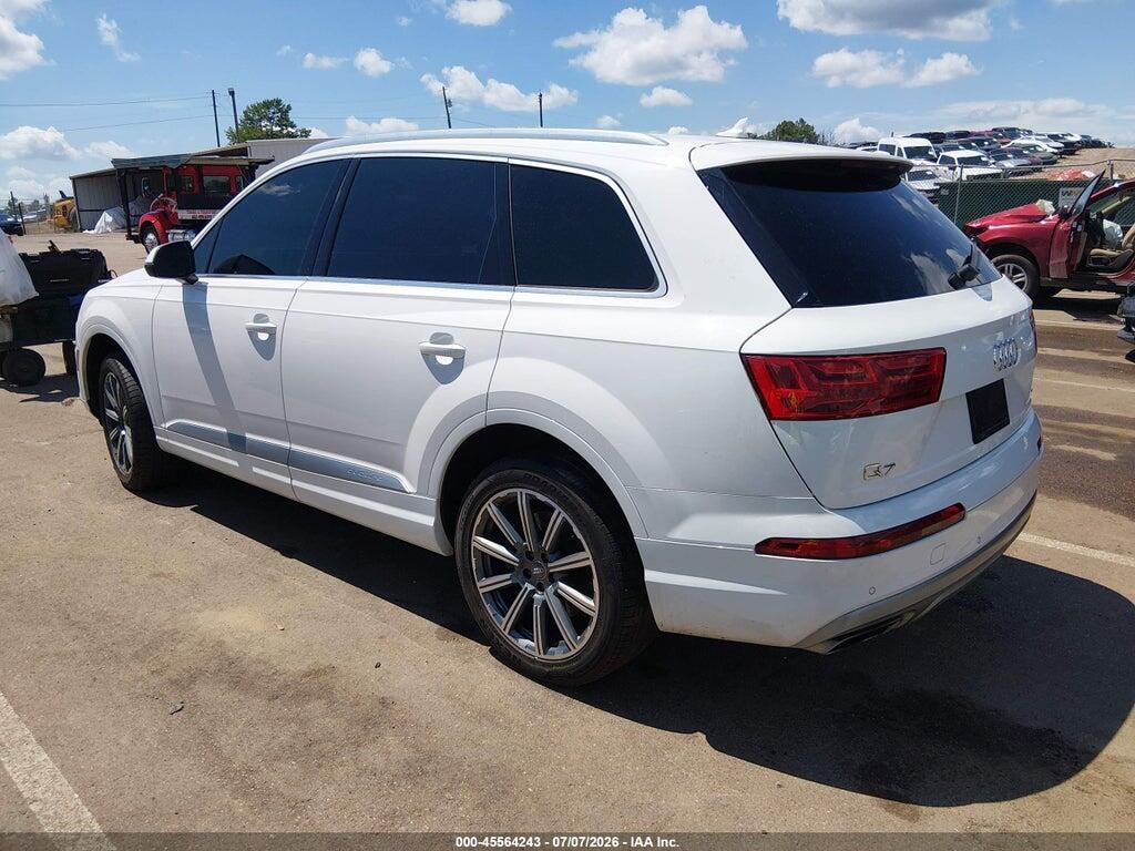 WA1AHAF76JD041227 2018 AUDI Q7 photo no. 3