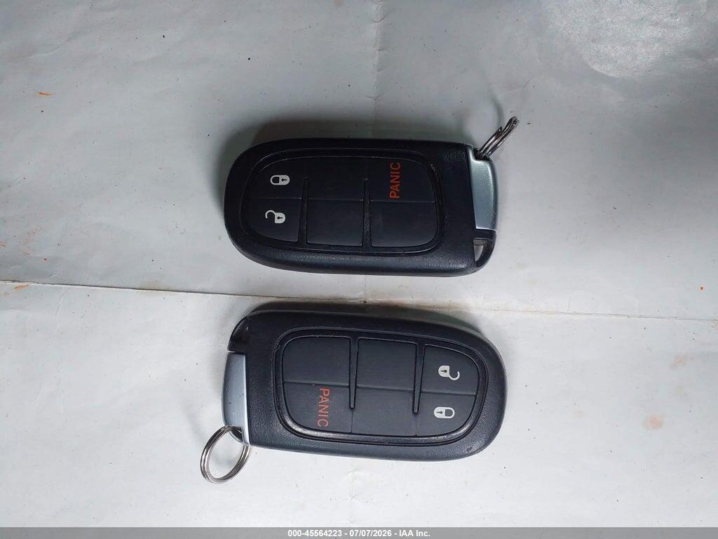 1C4PJMLB8KD482194 2019 JEEP CHEROKEE photo no. 11