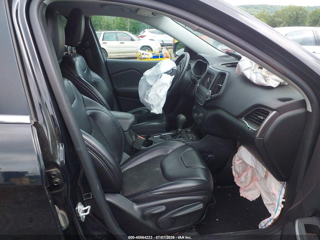 1C4PJMLB8KD482194 2019 JEEP CHEROKEE photo no. 5