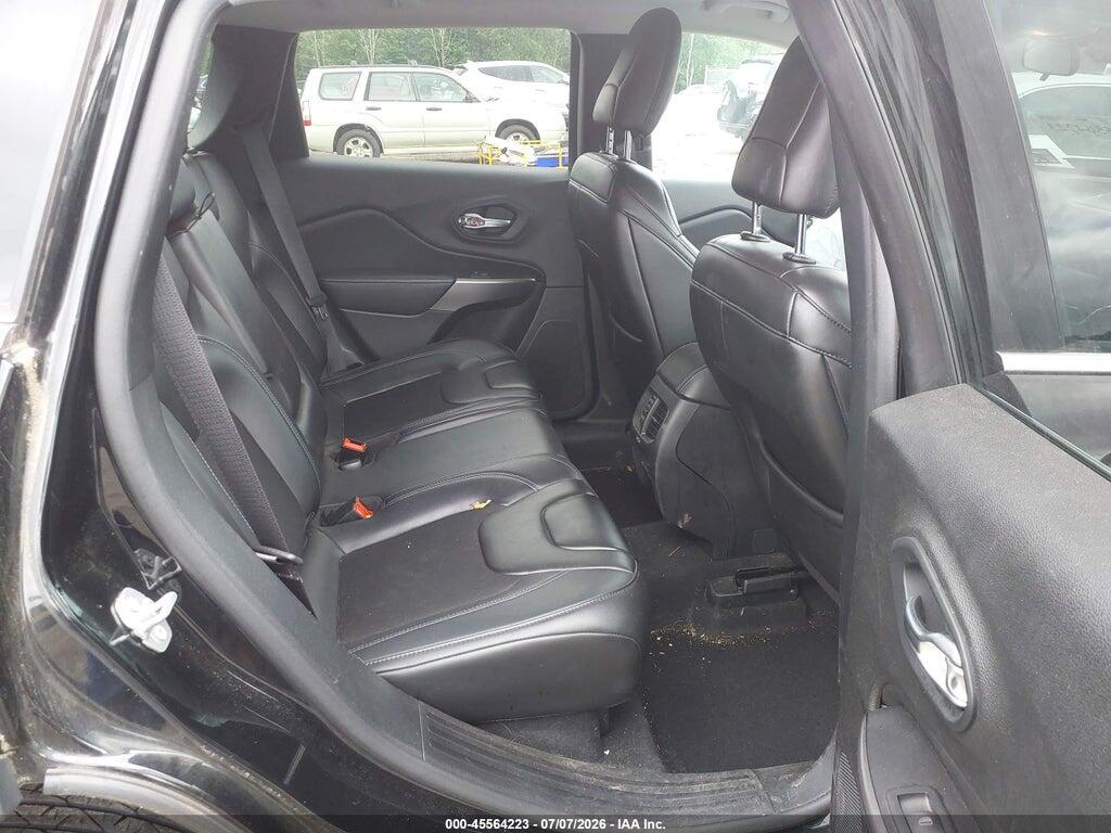 1C4PJMLB8KD482194 2019 JEEP CHEROKEE photo no. 8