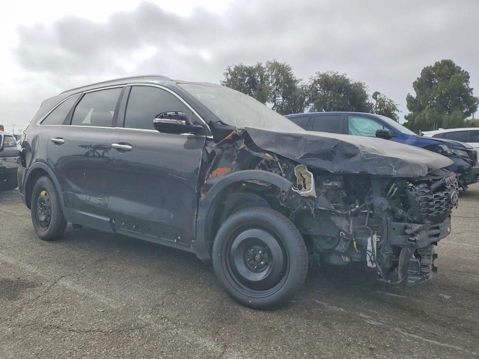 2019 KIA SORENTO LX — Фото 4 из 13