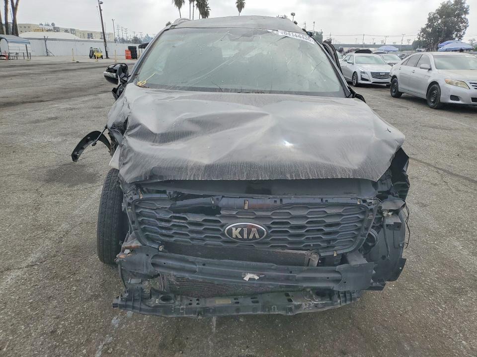2019 KIA SORENTO LX — Фото 5 из 13