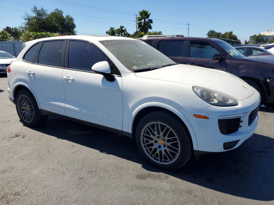 2018 PORSCHE CAYENNE — Фото 4 из 13