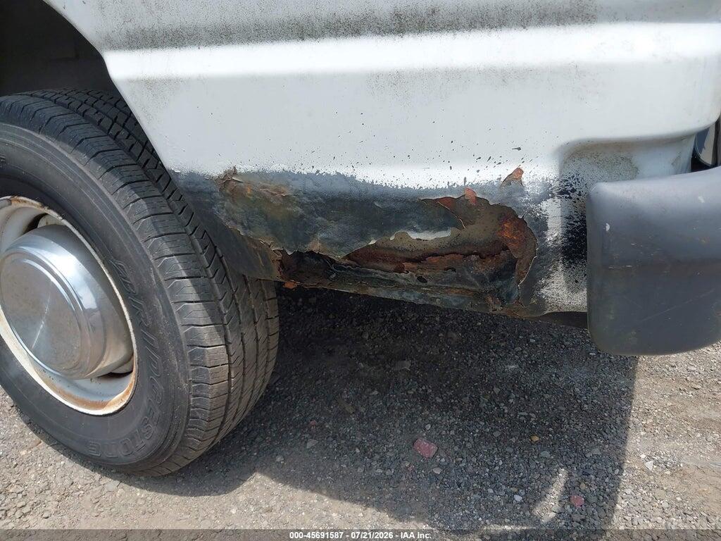 1FTNE24W75HA80245 2005 FORD E-250 photo no. 12