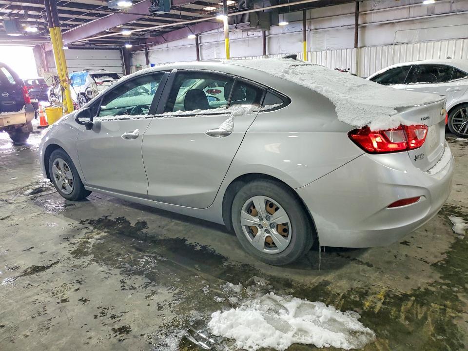 2018 CHEVROLET CRUZE LS — Фото 2 из 12