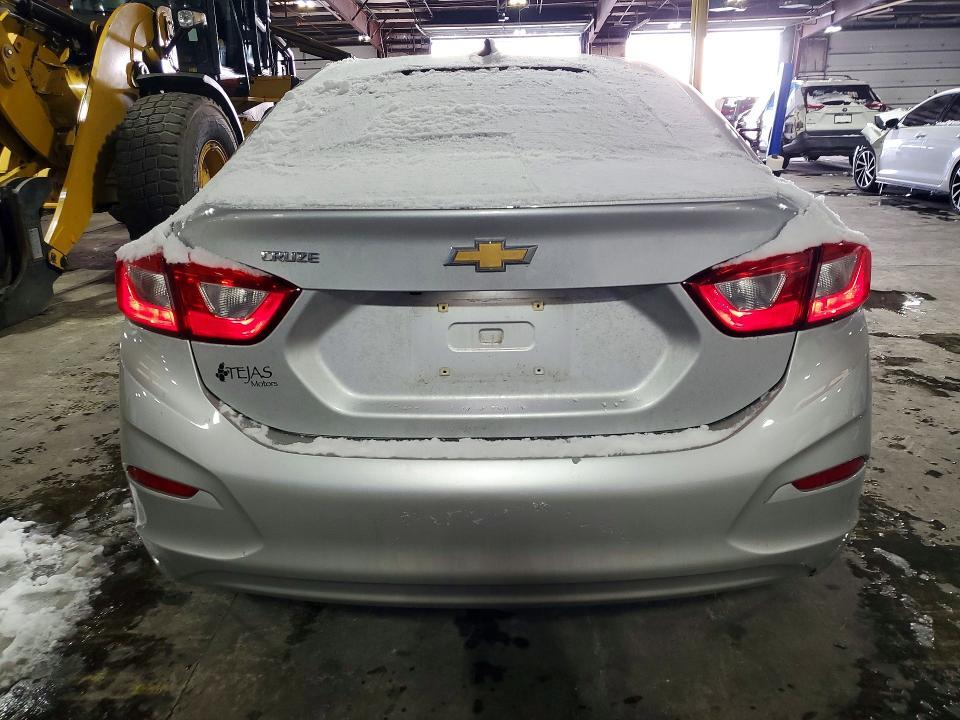 2018 CHEVROLET CRUZE LS — Фото 6 из 12