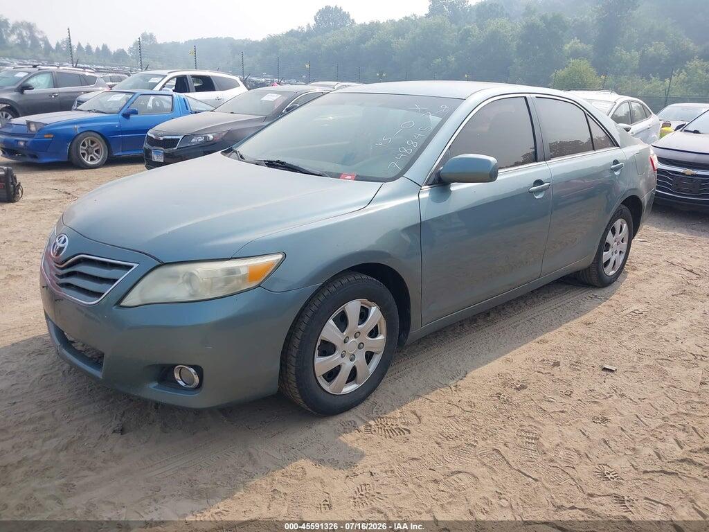 4T1BF3EK8BU748845 2011 TOYOTA CAMRY photo no. 2