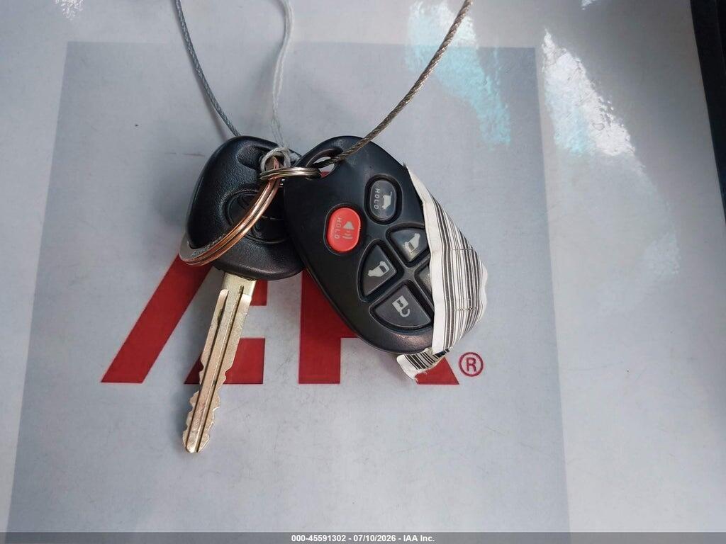 5TDKK3DC7FS568910 2015 TOYOTA SIENNA photo no. 11