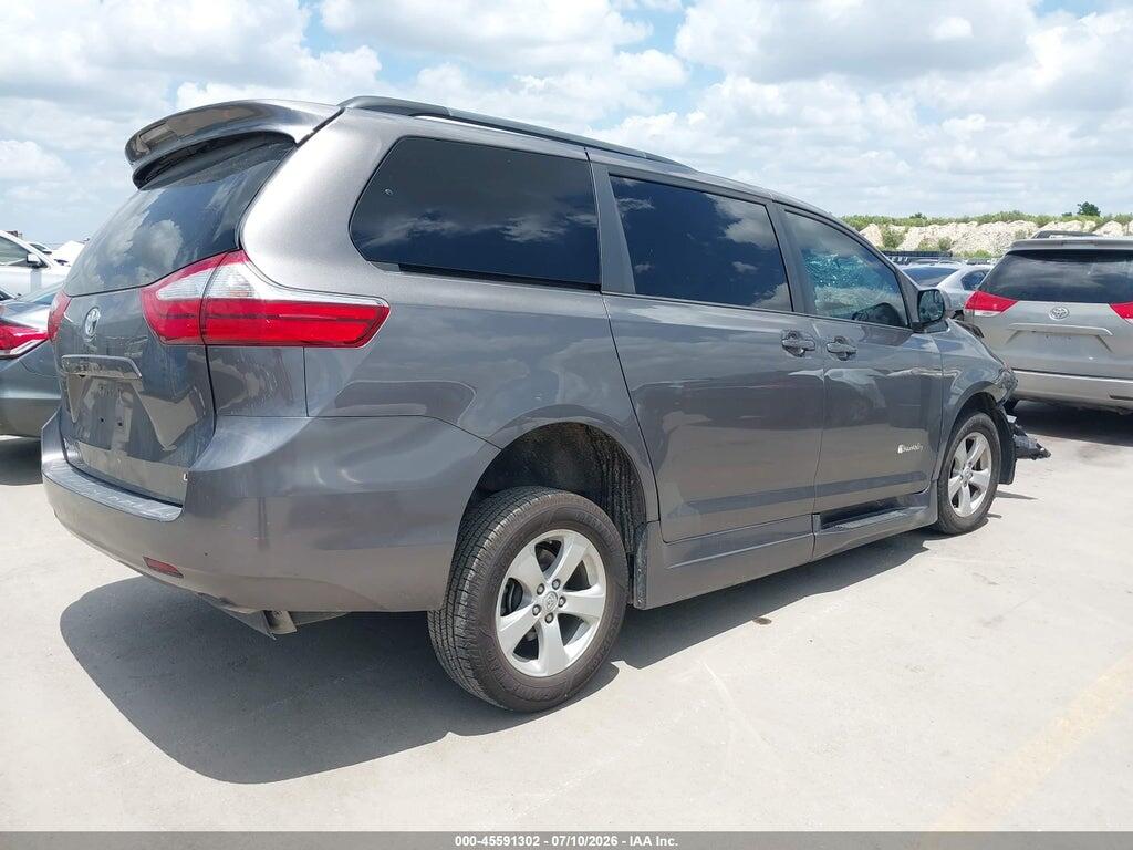 5TDKK3DC7FS568910 2015 TOYOTA SIENNA photo no. 4