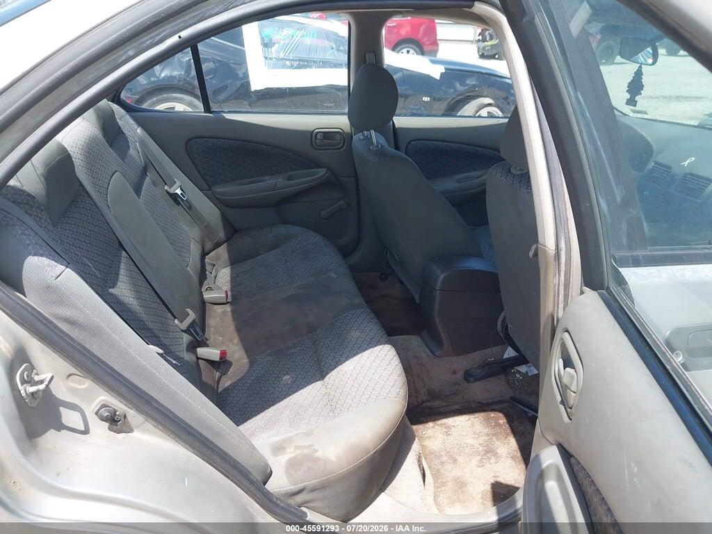 3N1CB51D12L610083 2002 NISSAN SENTRA photo no. 8