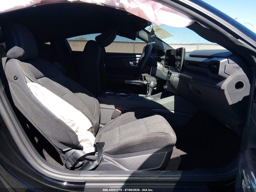 1FA6P8TH2T5104301 2026 FORD MUSTANG photo no. 5
