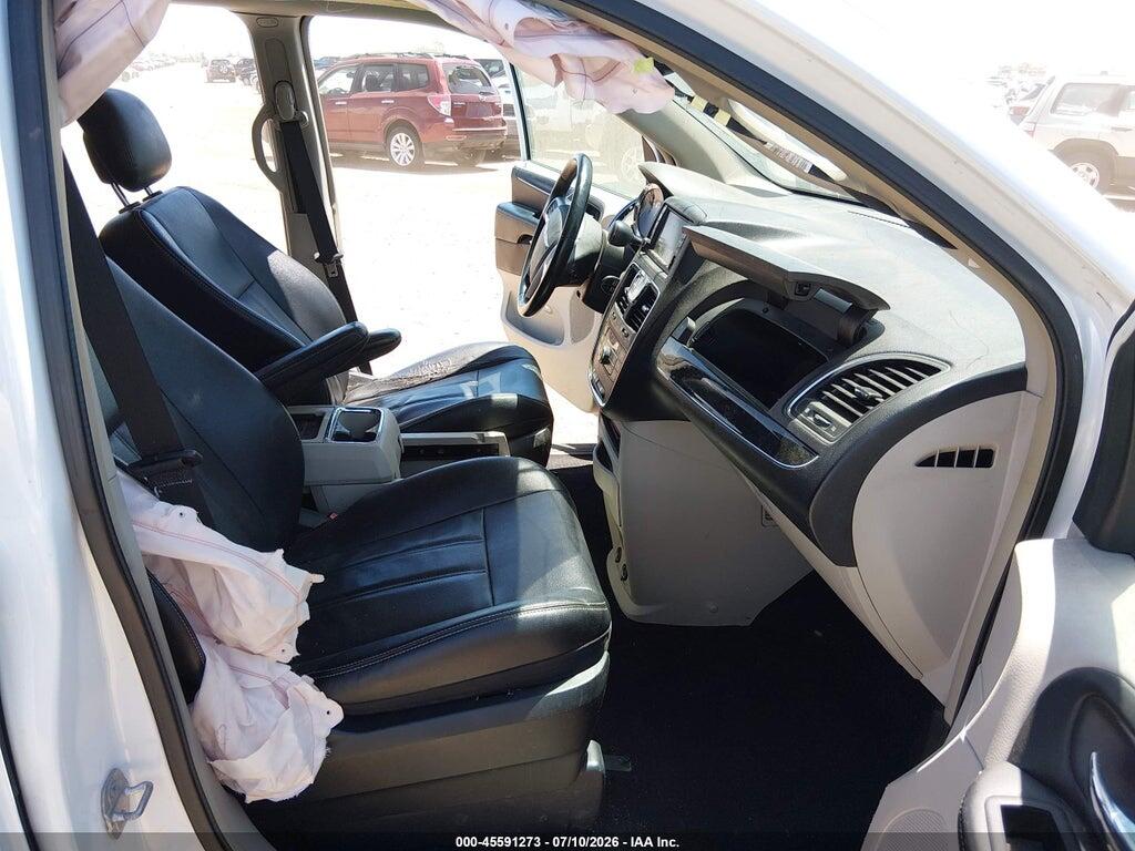 2C4RC1BG5ER293177 2014 CHRYSLER TOWN & COUNTRY photo no. 5