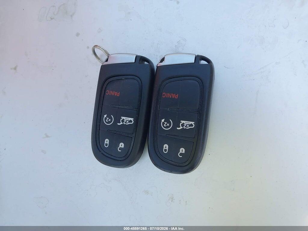 1C4PJMDX3KD475809 2019 JEEP CHEROKEE photo no. 11
