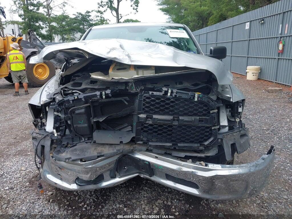 1C6RR7GG7JS120450 2018 RAM 1500 photo no. 12
