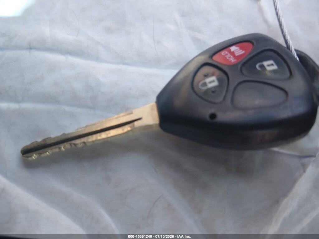 JTDBT4K34BL000860 2011 TOYOTA YARIS photo no. 11