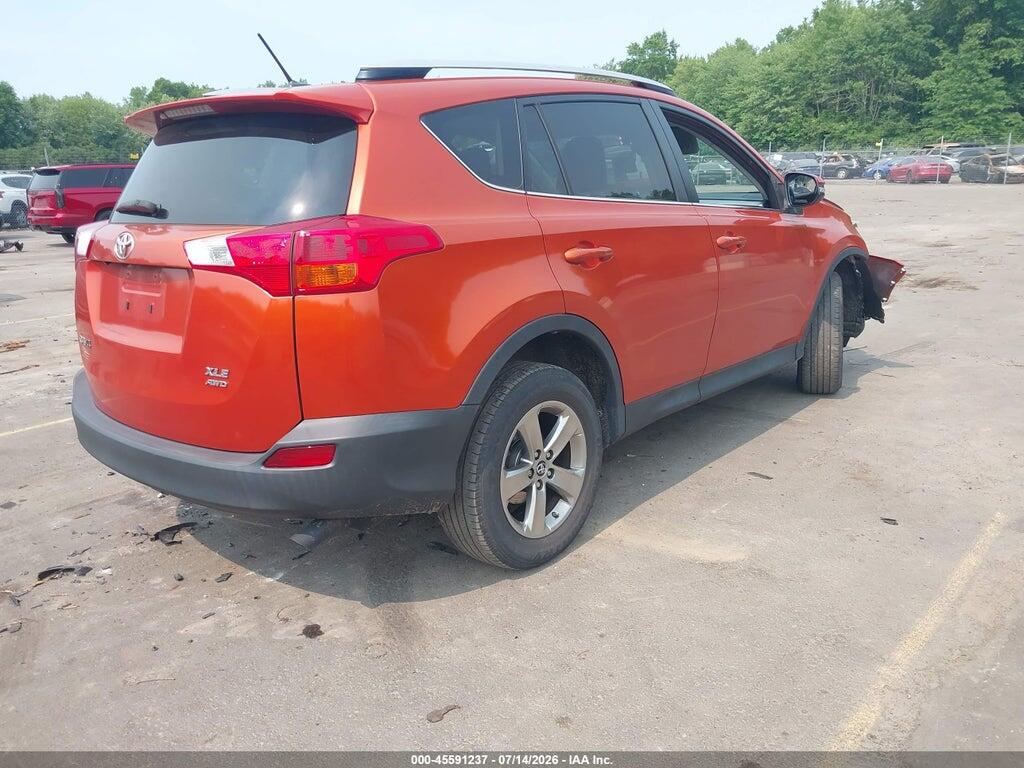 JTMRFREV7FD119180 2015 TOYOTA RAV4 photo no. 4