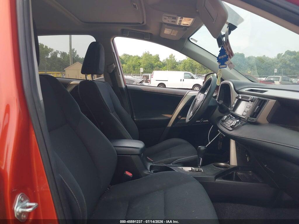 JTMRFREV7FD119180 2015 TOYOTA RAV4 photo no. 5