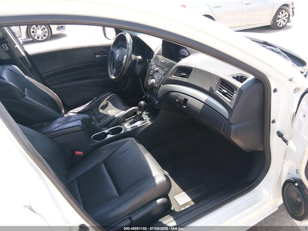 19UDE2F34HA013955 2017 ACURA ILX photo no. 5