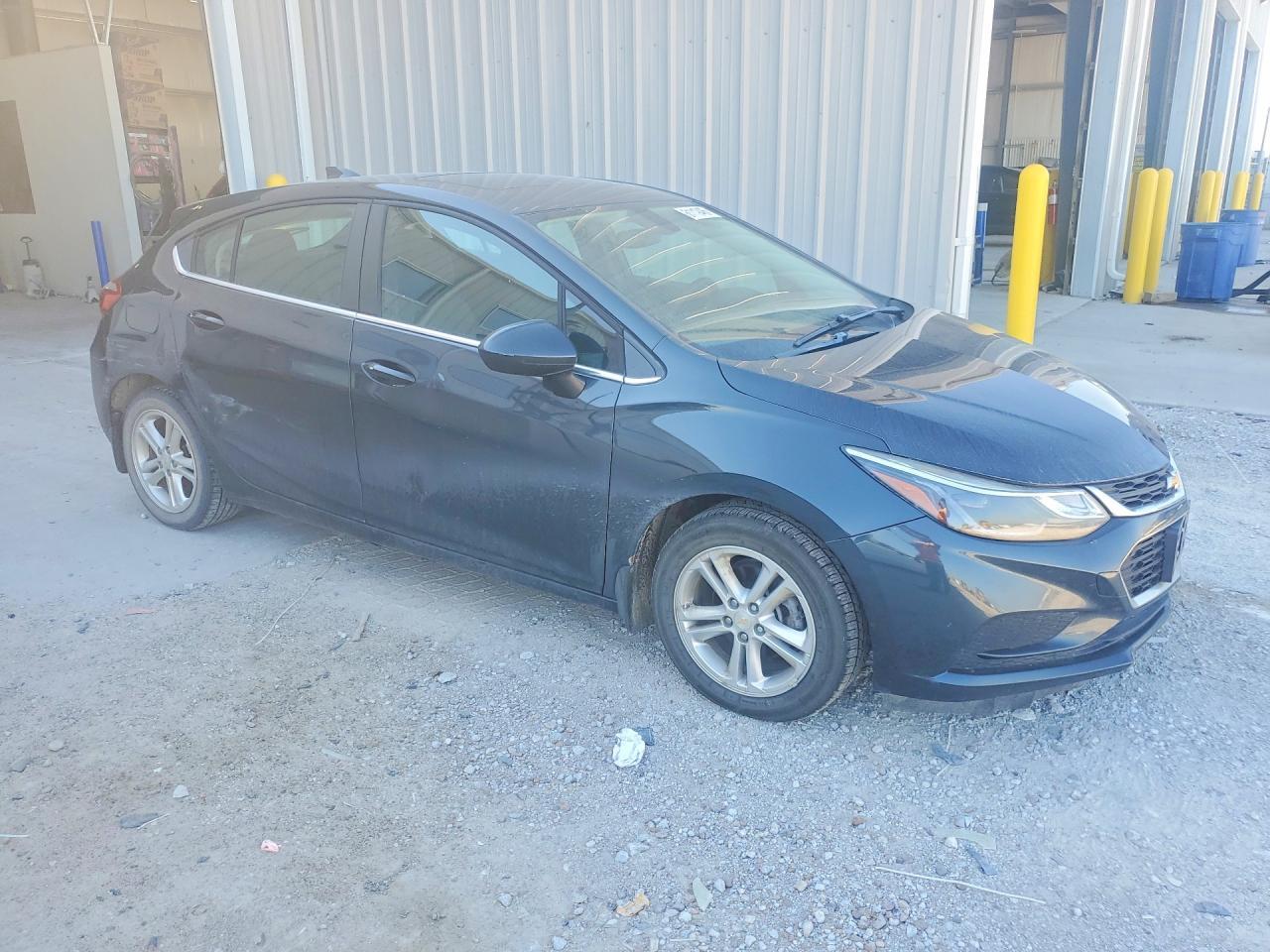 3G1BE6SM4JS514532 2018 CHEVROLET CRUZE photo no. 4