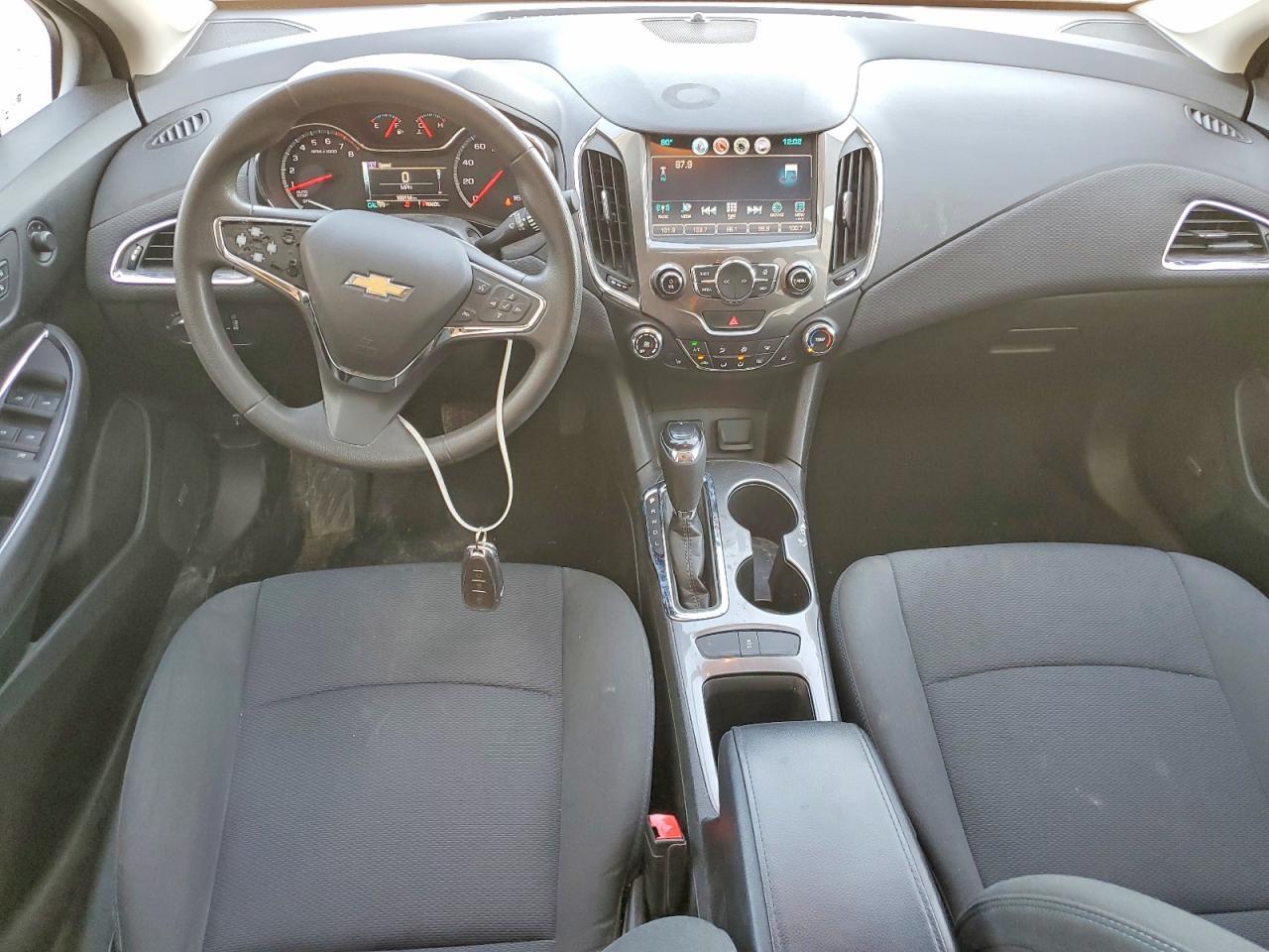 3G1BE6SM4JS514532 2018 CHEVROLET CRUZE photo no. 8