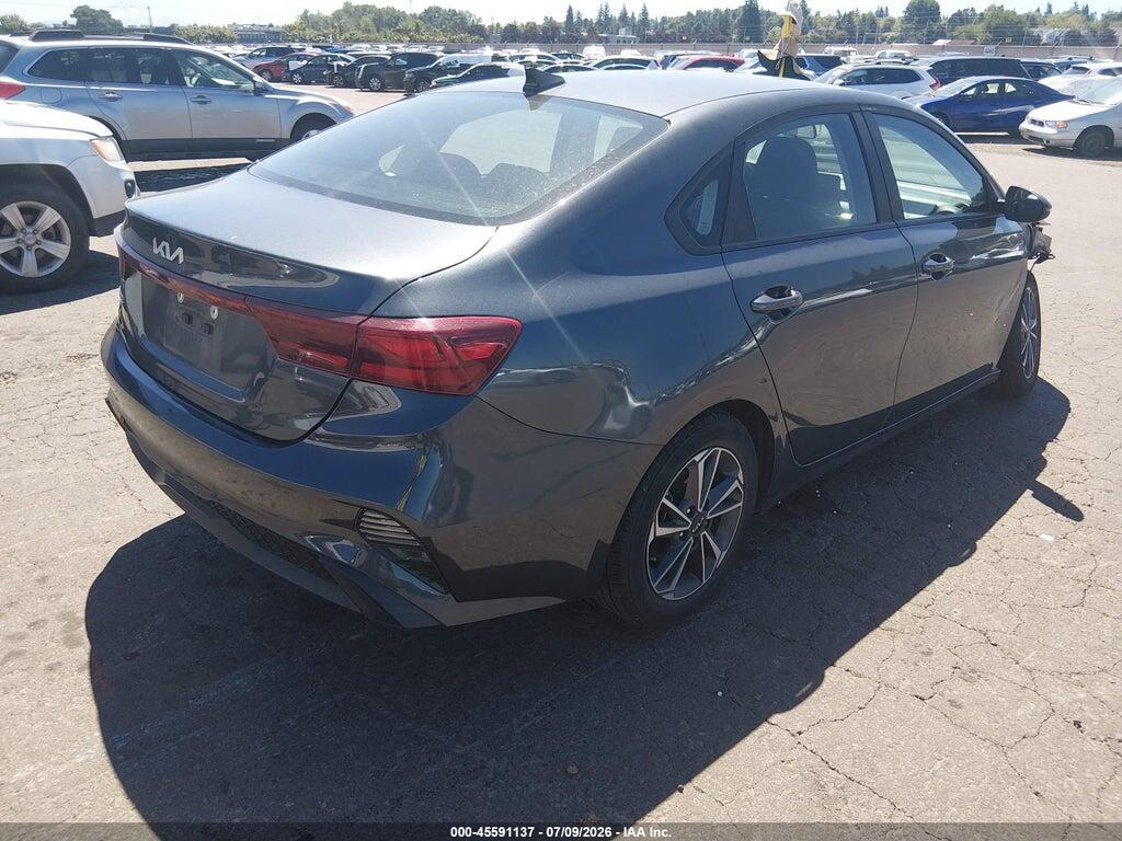 3KPF24AD2PE578115 2023 KIA FORTE photo no. 4