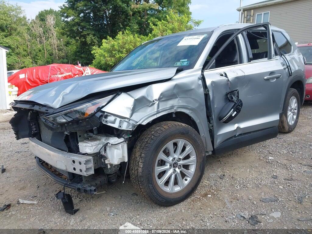 5TDAAAB55RS025843 2024 TOYOTA GRAND HIGHLANDER photo no. 2