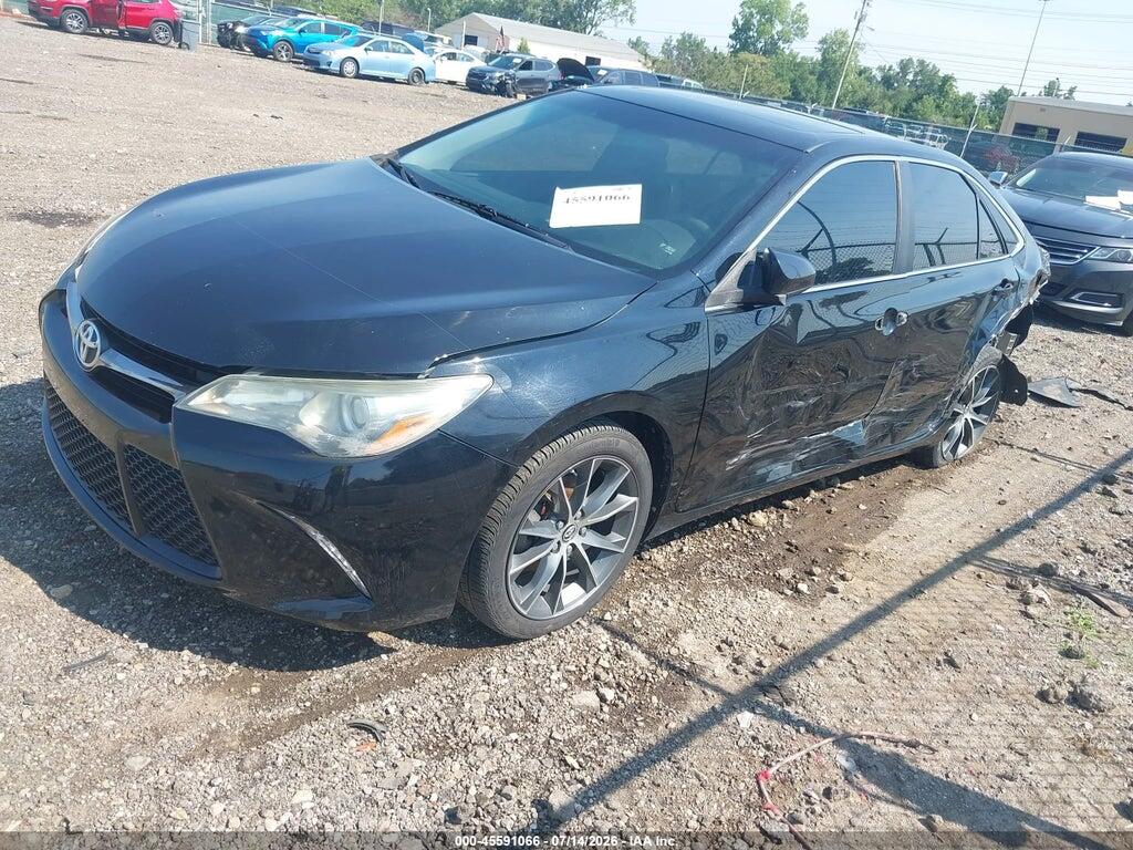 4T1BF1FK9GU167252 2016 TOYOTA CAMRY photo no. 2