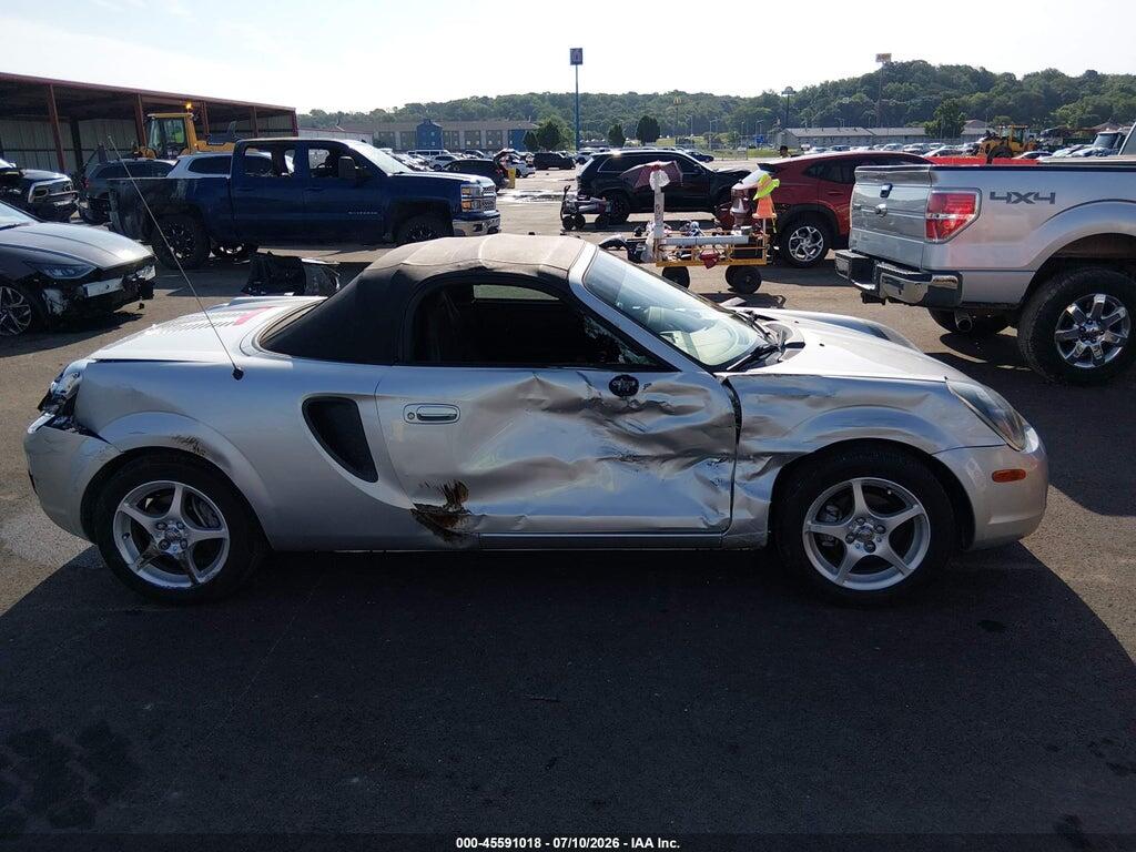 JTDFR320410034880 2001 TOYOTA MR2 SPYDER photo no. 6