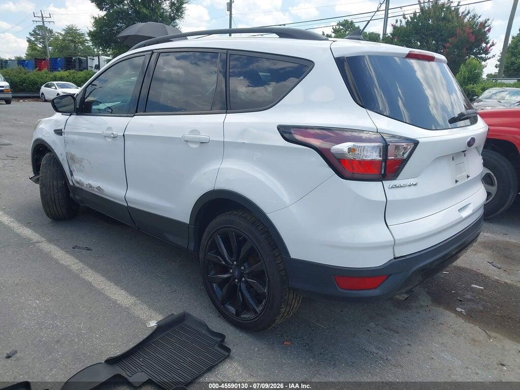 1FMCU0GD3JUC18448 2018 FORD ESCAPE photo no. 3