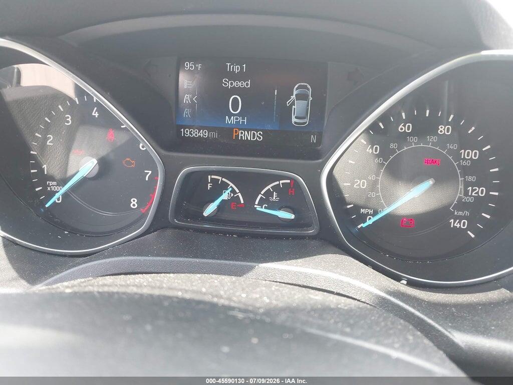 1FMCU0GD3JUC18448 2018 FORD ESCAPE photo no. 7