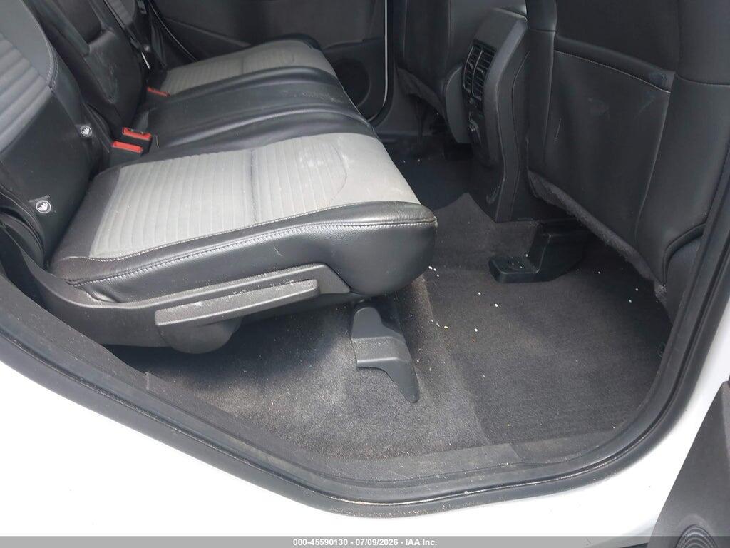 1FMCU0GD3JUC18448 2018 FORD ESCAPE photo no. 8