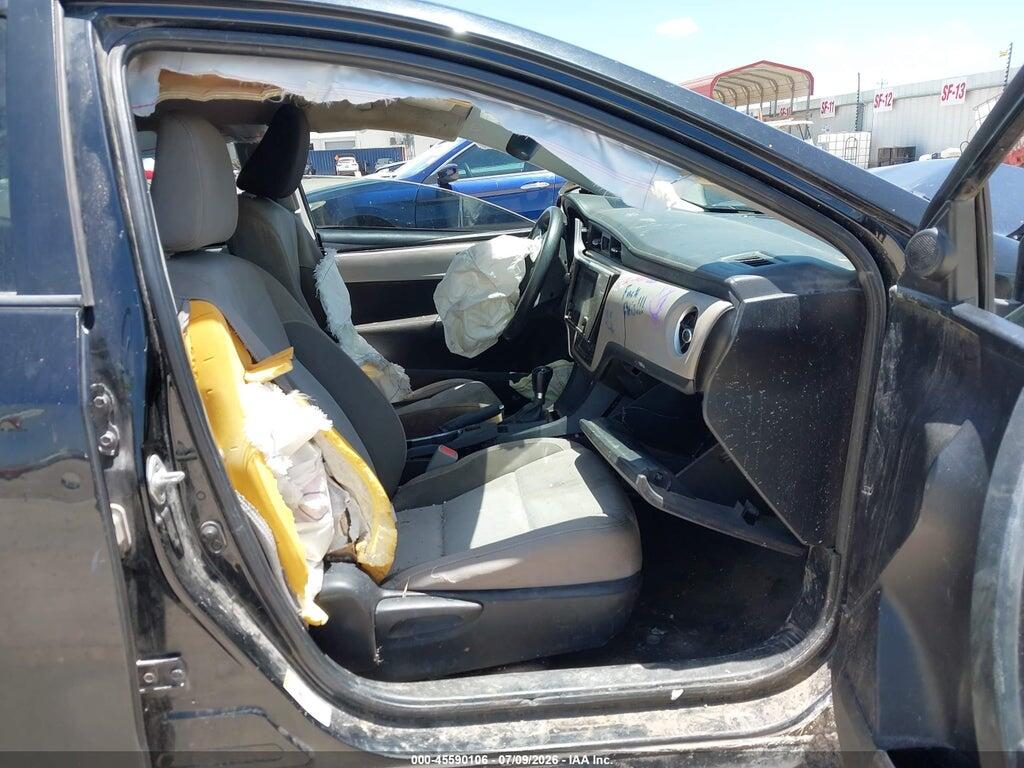 5YFBURHE9HP669502 2017 TOYOTA COROLLA photo no. 5
