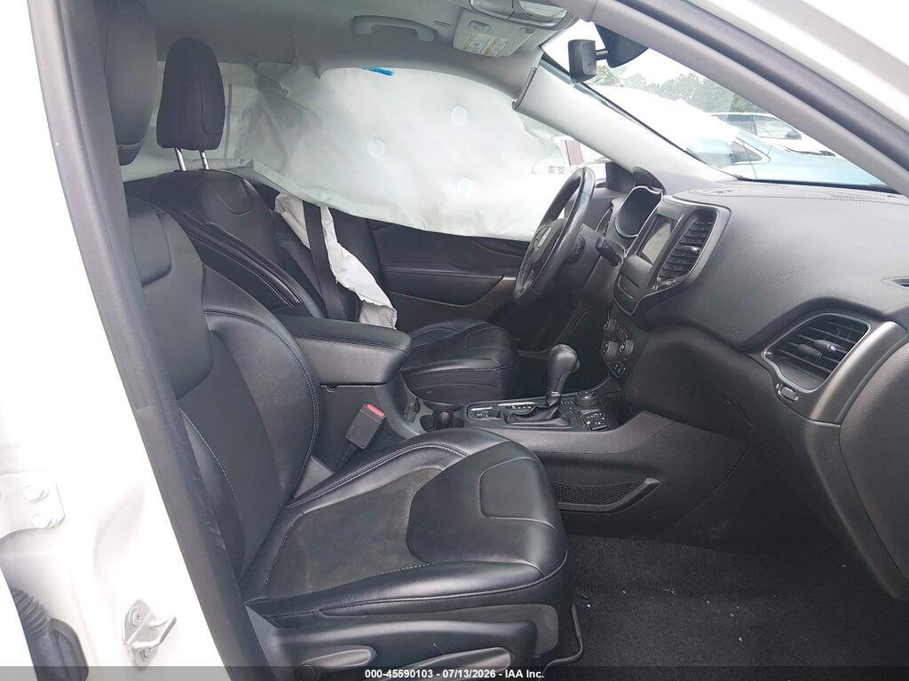 1C4PJMLB9KD233404 2019 JEEP CHEROKEE photo no. 5