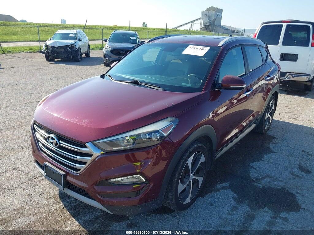 KM8J33A22HU338299 2017 HYUNDAI TUCSON photo no. 2