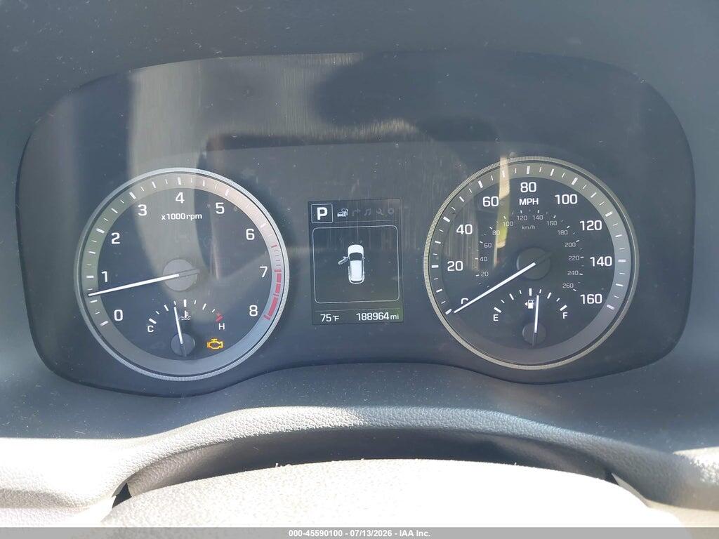 KM8J33A22HU338299 2017 HYUNDAI TUCSON photo no. 7